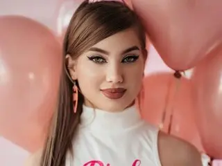 AliciaNimri free free livejasmine