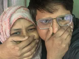 AlishaKhan live video pussy