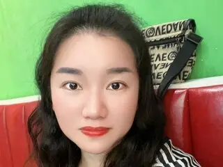 LunaYua real videos cunt