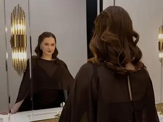 NicolaVinson show pussy free