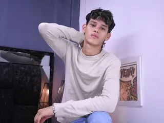 PitRoss ass pics livejasmin