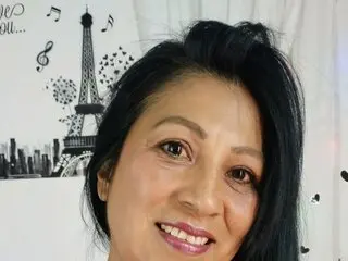 YannyGuzman pussy jasmine jasmine